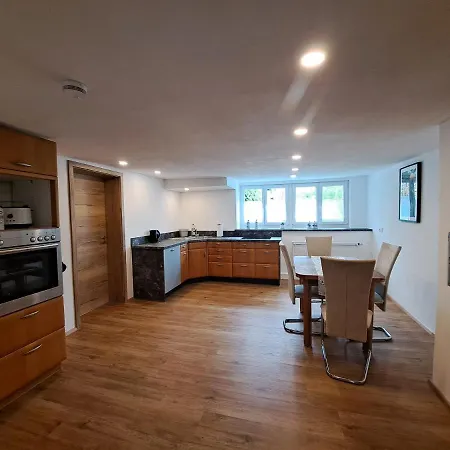 Butscher Apartment *